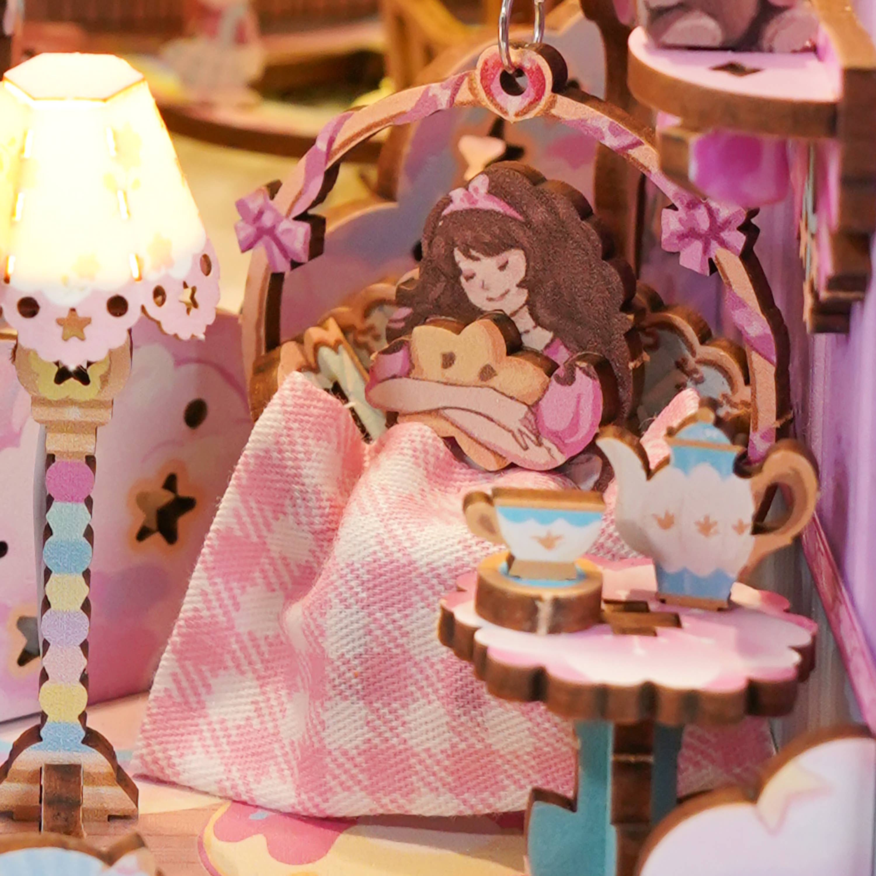 DIY Book Nook Kit: Sweet Dream w/ Dust Cover